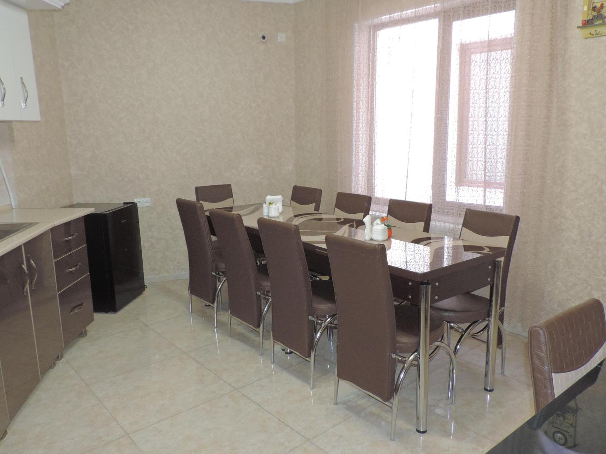 Hotel Lotus Ахалцихе Екстериор снимка