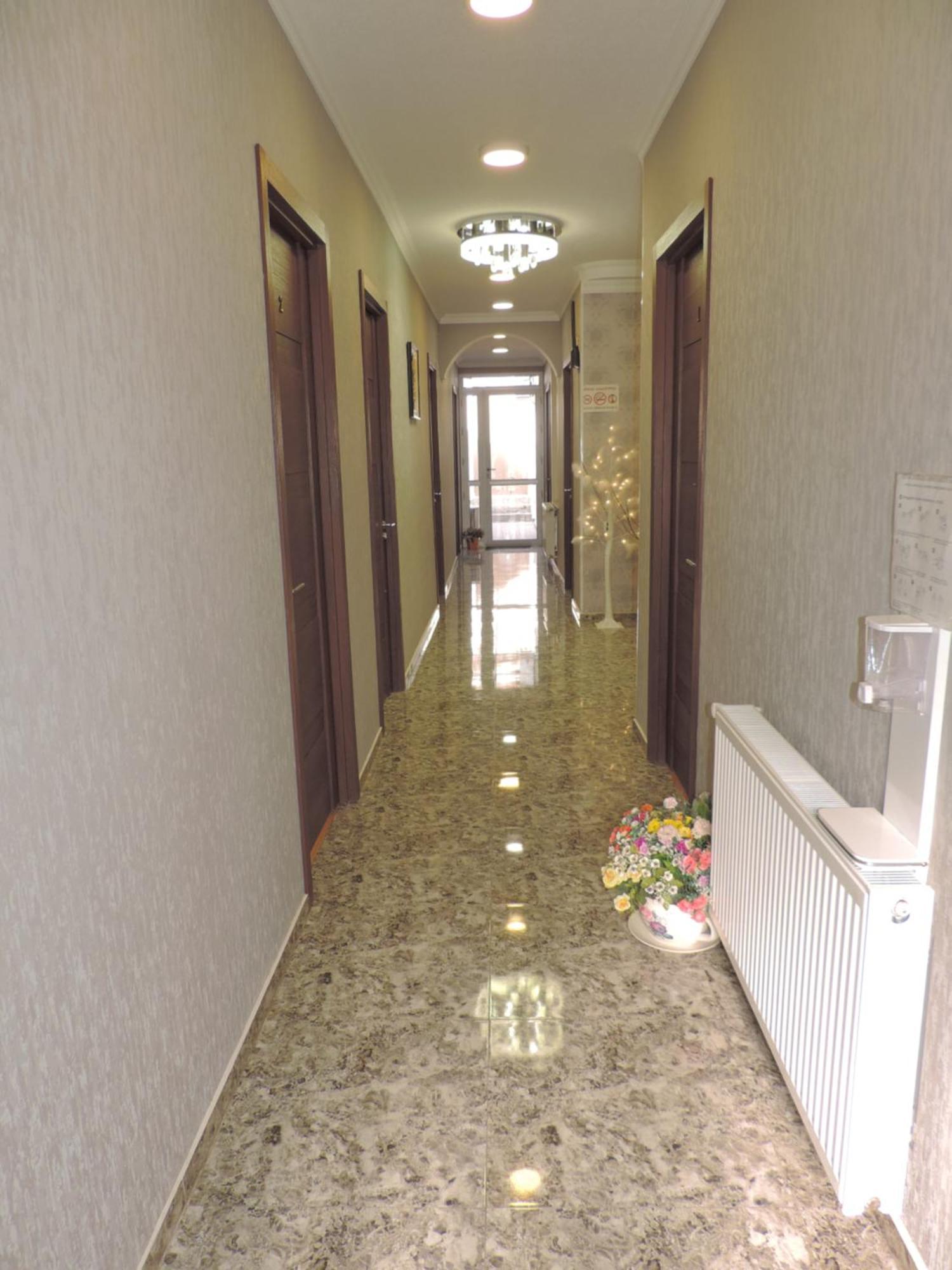 Hotel Lotus Ахалцихе Екстериор снимка