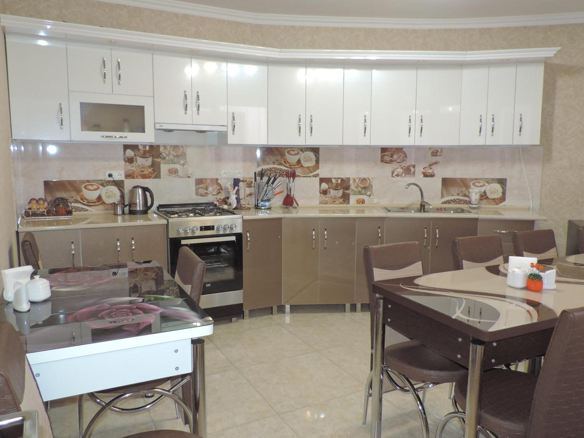 Hotel Lotus Ахалцихе Екстериор снимка