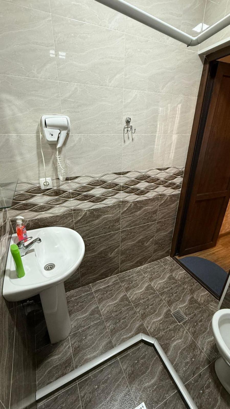 Hotel Lotus Ахалцихе Екстериор снимка